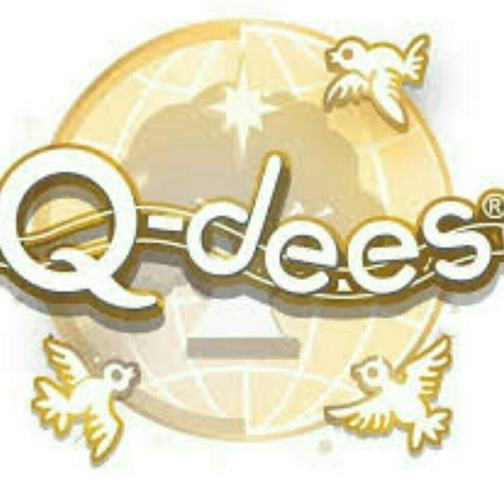 Q-dees Labuan logo